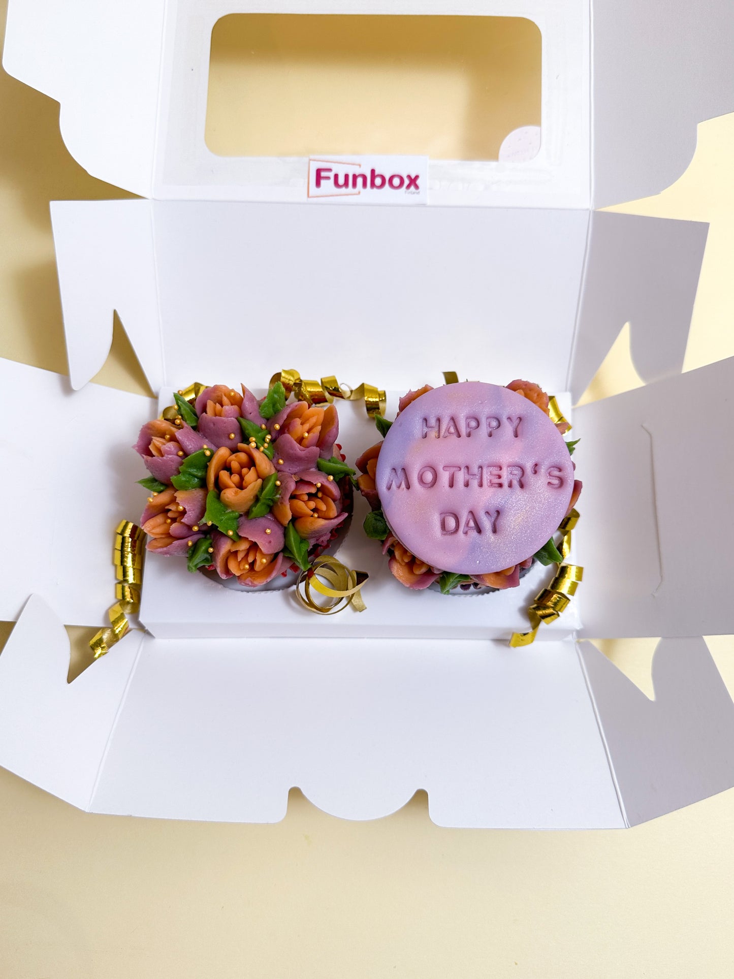 Cupcake Box | Mother's Day Gift Box - Bouquet of Love